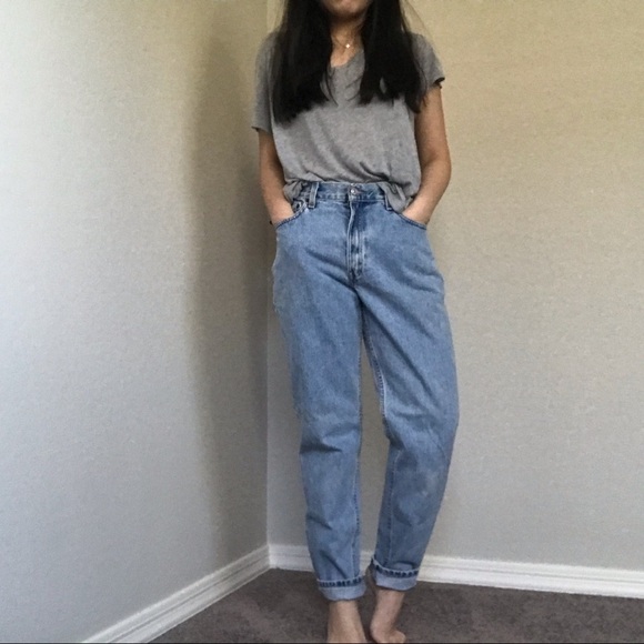 Levi's Denim - [Levi’s] Vintage Light Wash High Waisted Jeans 550